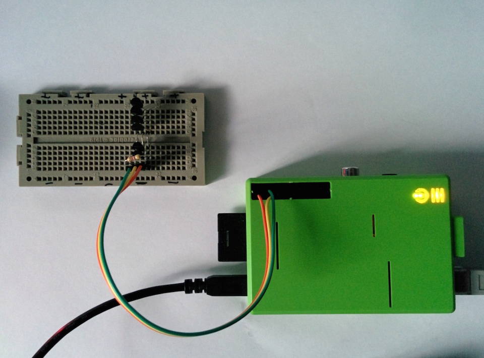 Six DS18s20 connected to a Raspberry Pi